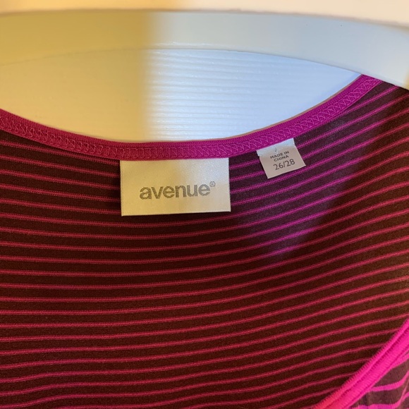 Avenue Stripped Black & Pink Tank Top Size 26/28 - Picture 3 of 6